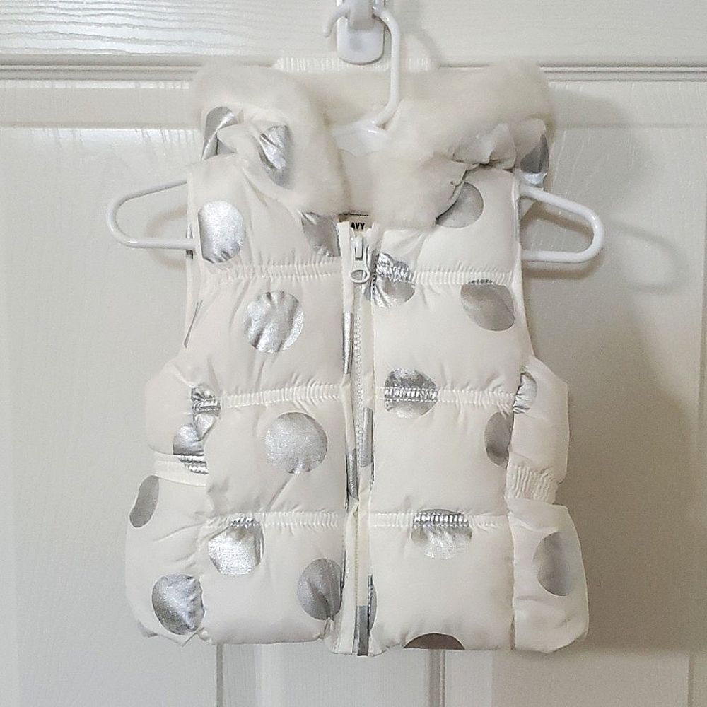Old Navy Cream White & Metallic Silver Dot Zip Puffer Vest w/ Hood 12-18 Months
